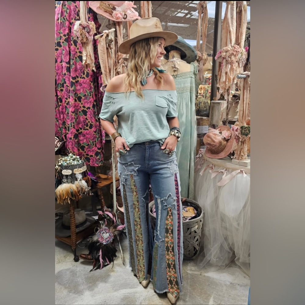 Light Wash Blue Wide Leg Jeans with Floral Patch Panels - Picture 14 of 14